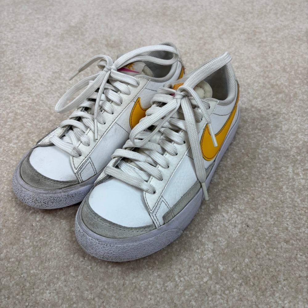 Nike Blazer Low Kids Shoes White Yellow Pink Swoosh‎ DA4074 123 Size 3.5Y